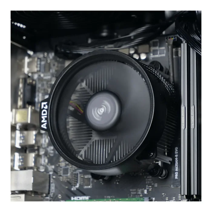 FAMOUS 8700G R7-8700G/32Go/1To/W11H CYB-GB - Gaming PC bij COMPUZONE België